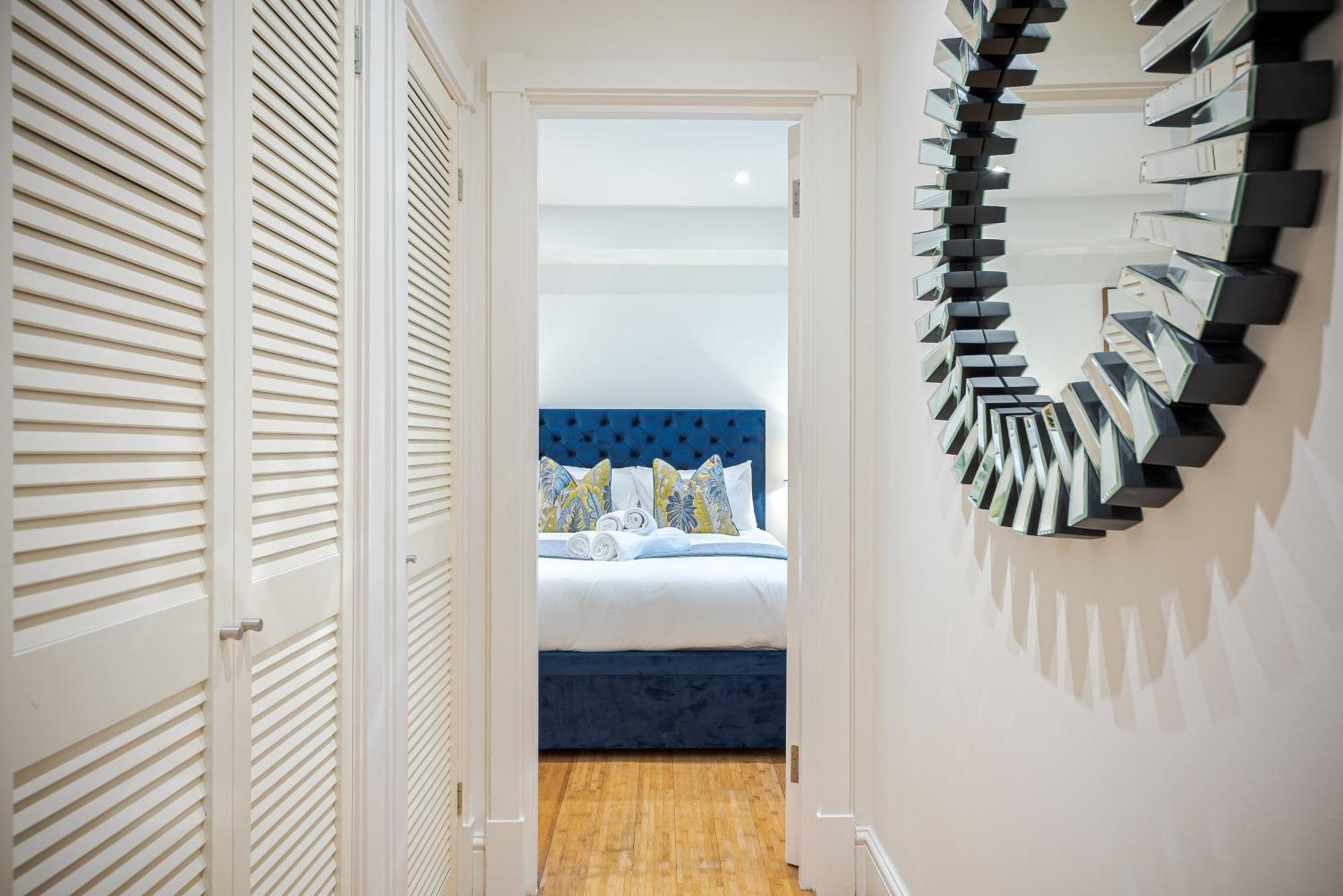 Chic Belgravia Hideaway With Private Patio 10 Mins To Harrods ロンドン エクステリア 写真