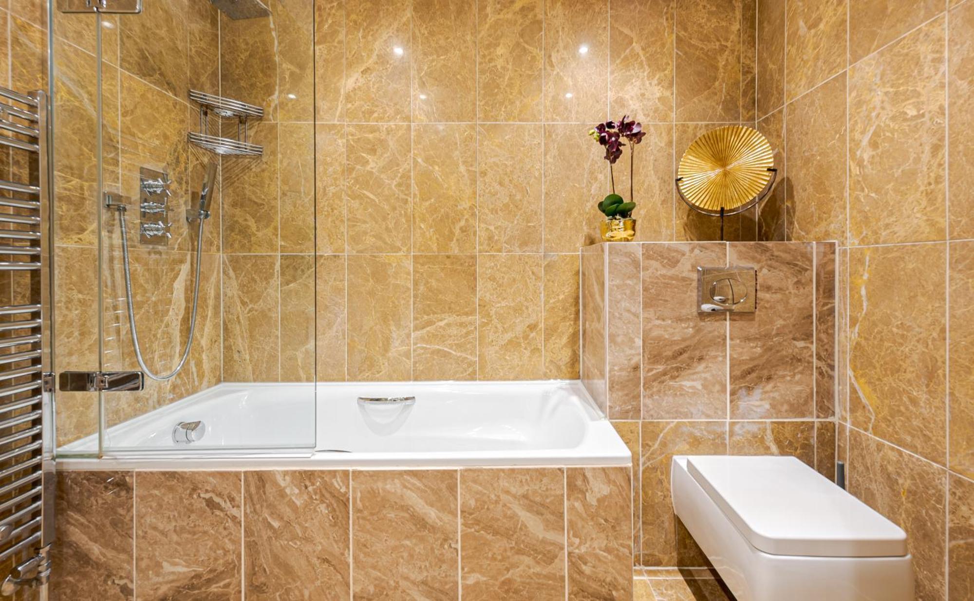 Chic Belgravia Hideaway With Private Patio 10 Mins To Harrods ロンドン エクステリア 写真